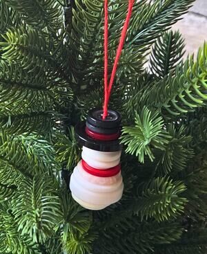 Snowman Button Christmas Ornament – Handmade Holiday Decor & Whimsical Gift